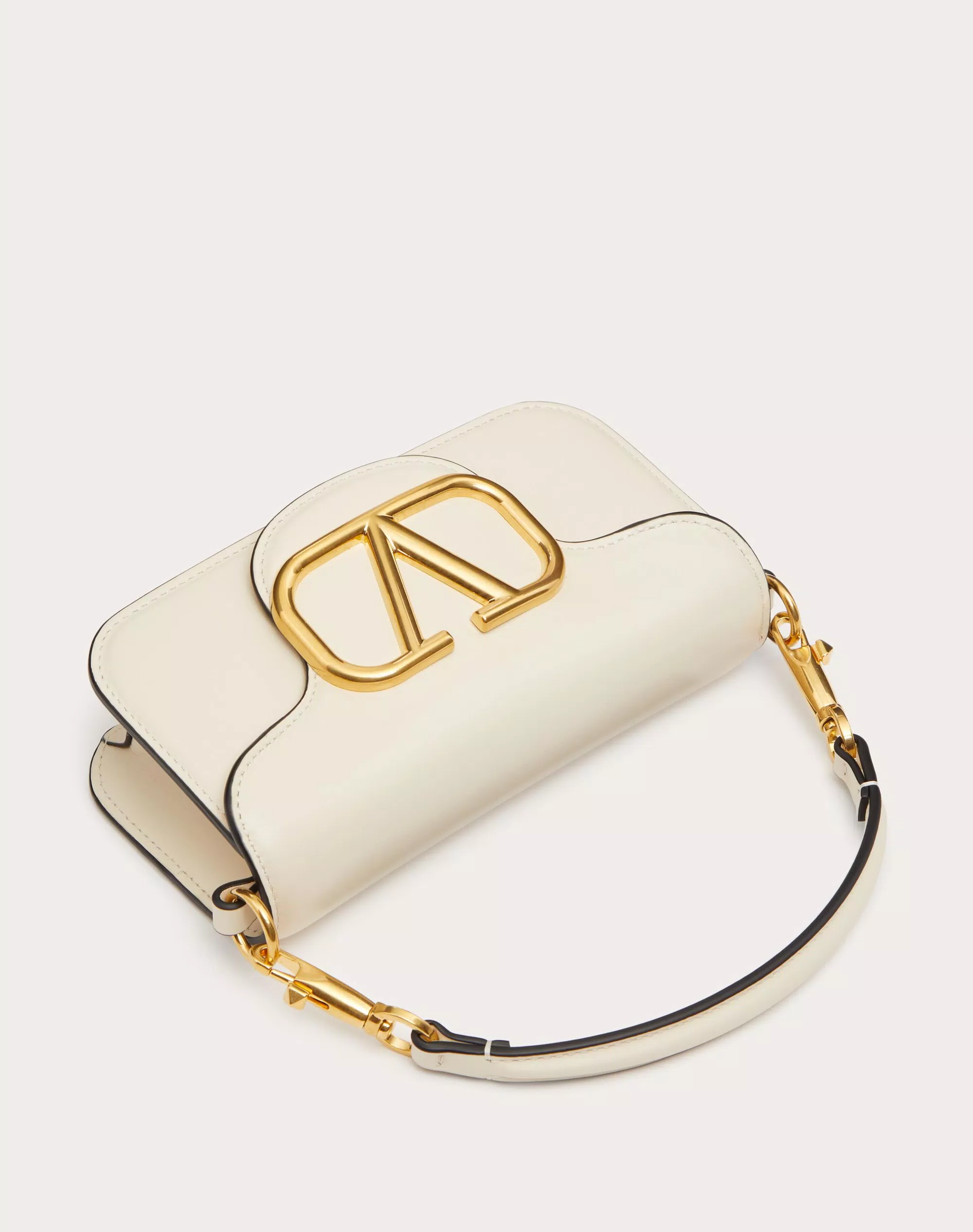 LOCÒ SMALL SHOULDER BAG IN CALFSKIN
