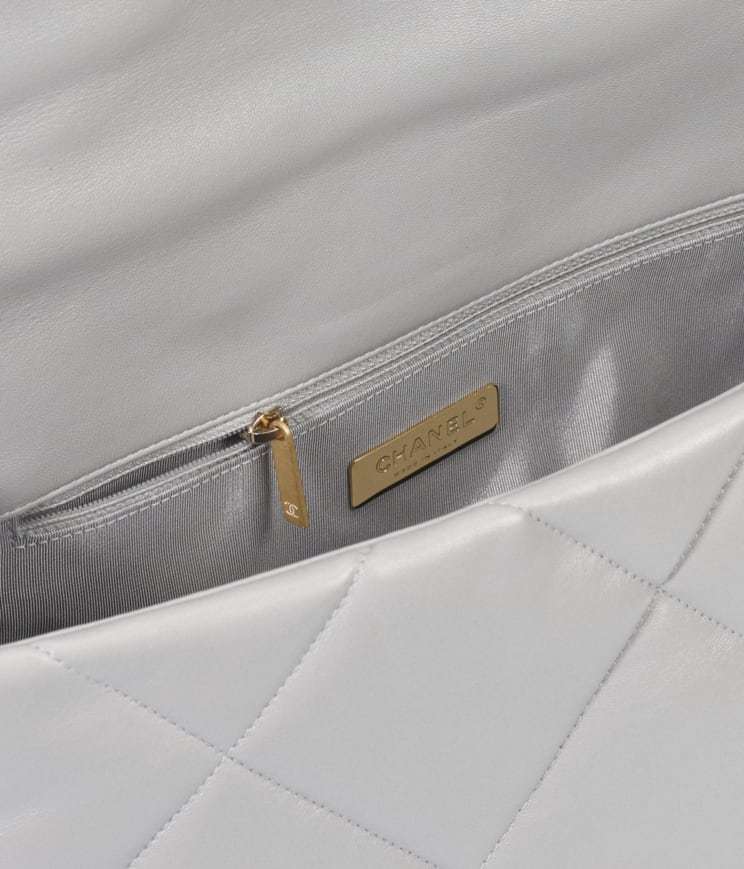 CHANEL 19 MAXI HANDBAG