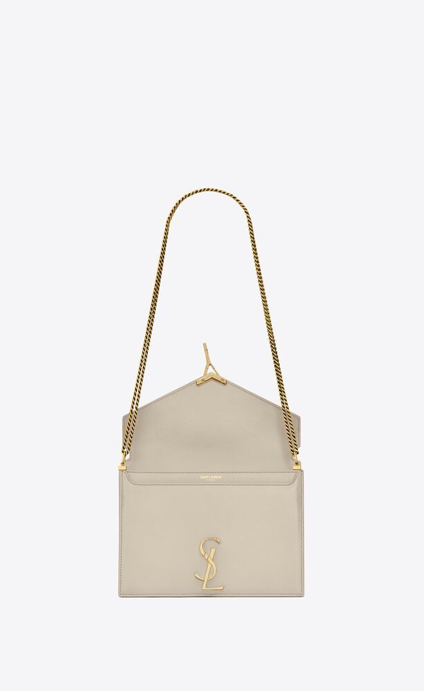 CASSANDRA MEDIUM CHAIN BAG IN SMOOTH LEATHER