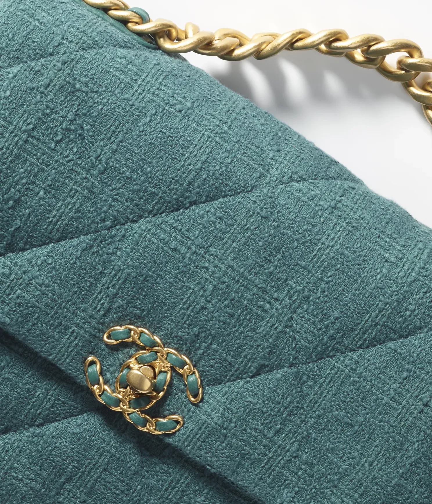 CHANEL 19 LARGE HANDBAG