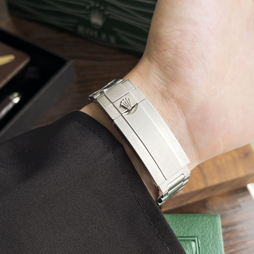 Submariner Black Dial Men's Diving Watch