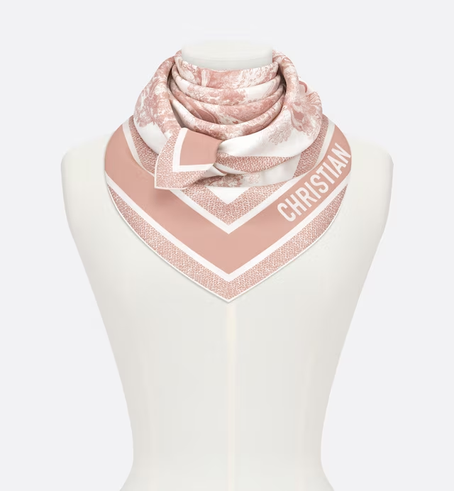 TOILE DE JOUY SAUVAGE 90 SQUARE SCARF