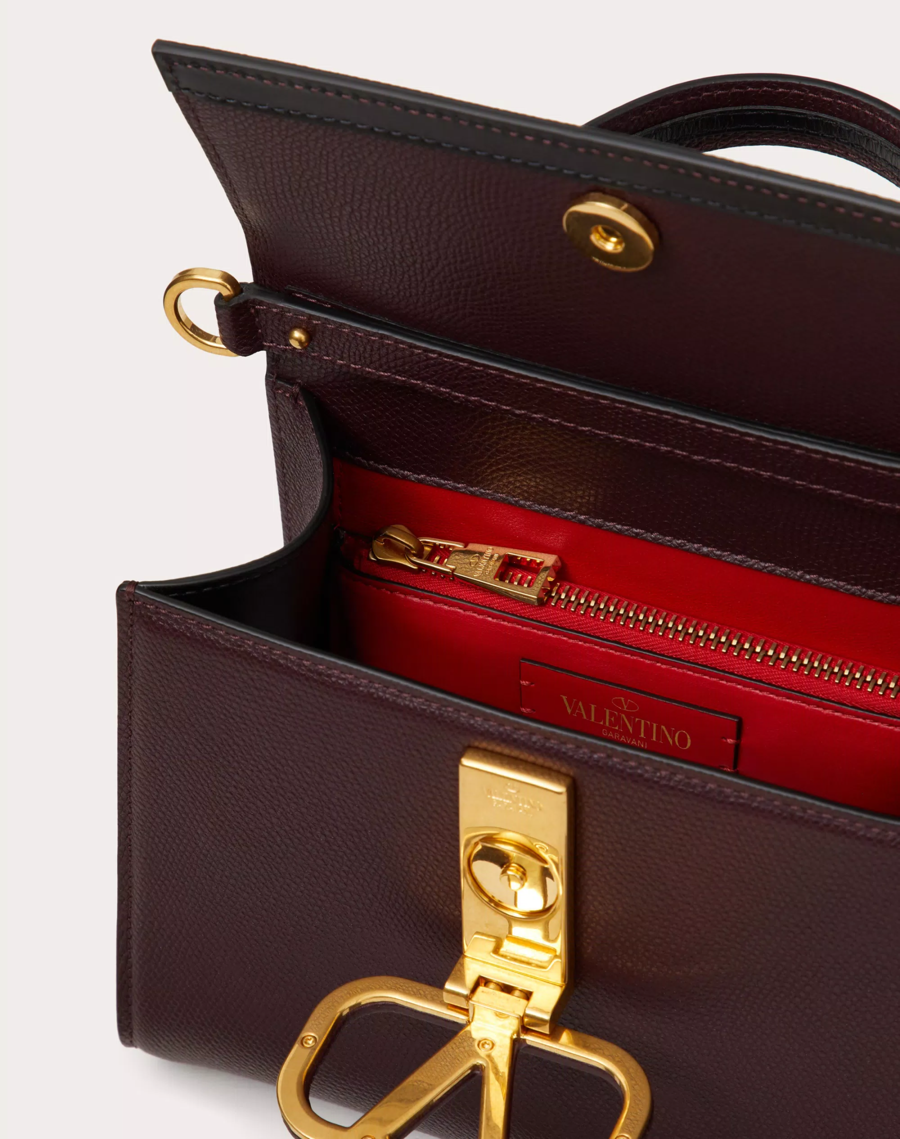 SMALL VSLING GRAINY CALFSKIN HANDBAG