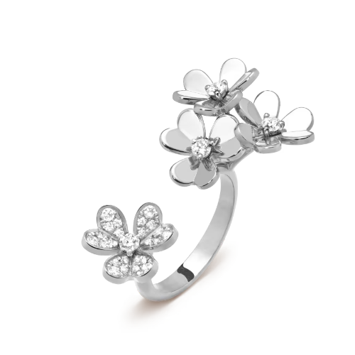 Frivole Between the Finger ring