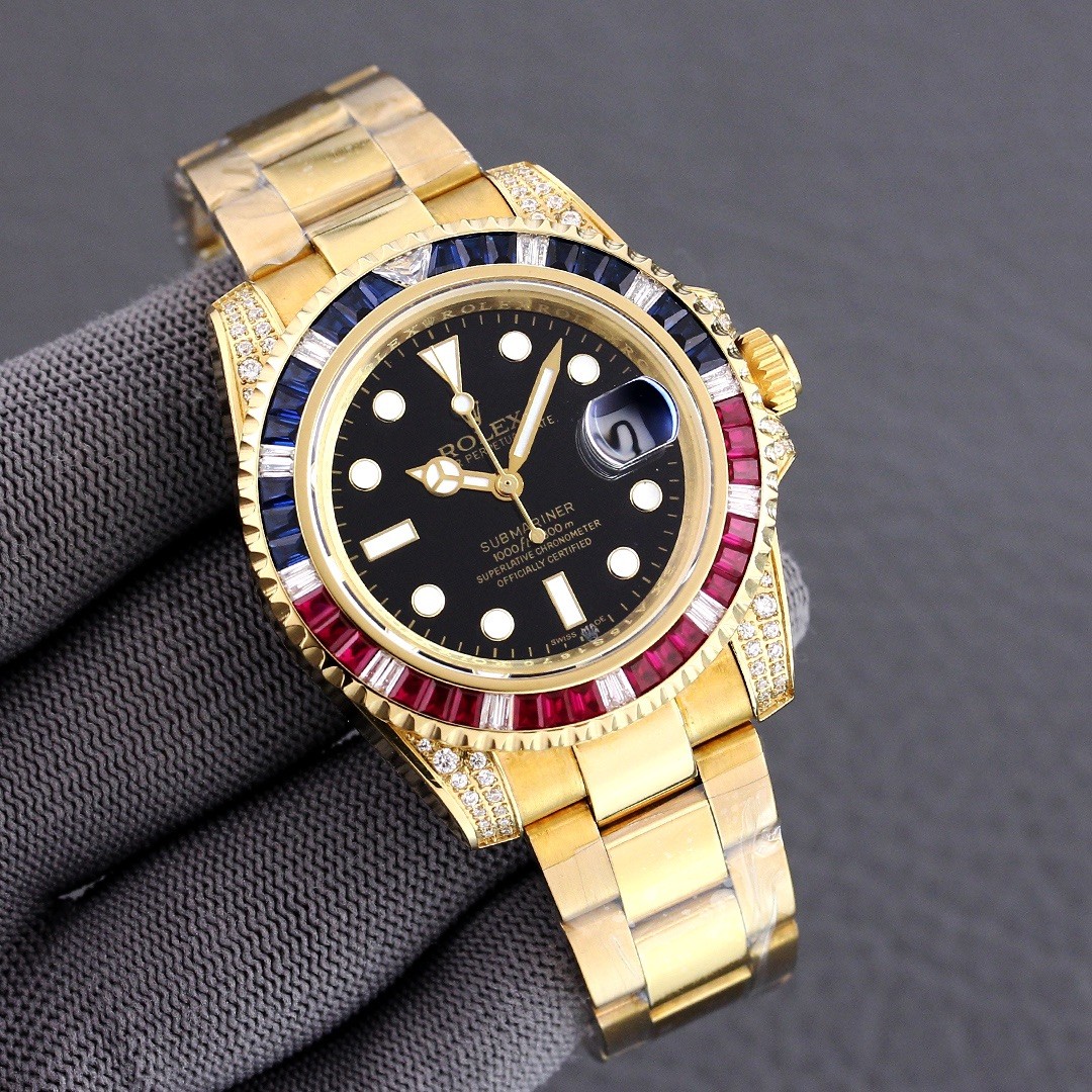 ROLEX Submariner Diamond Gold