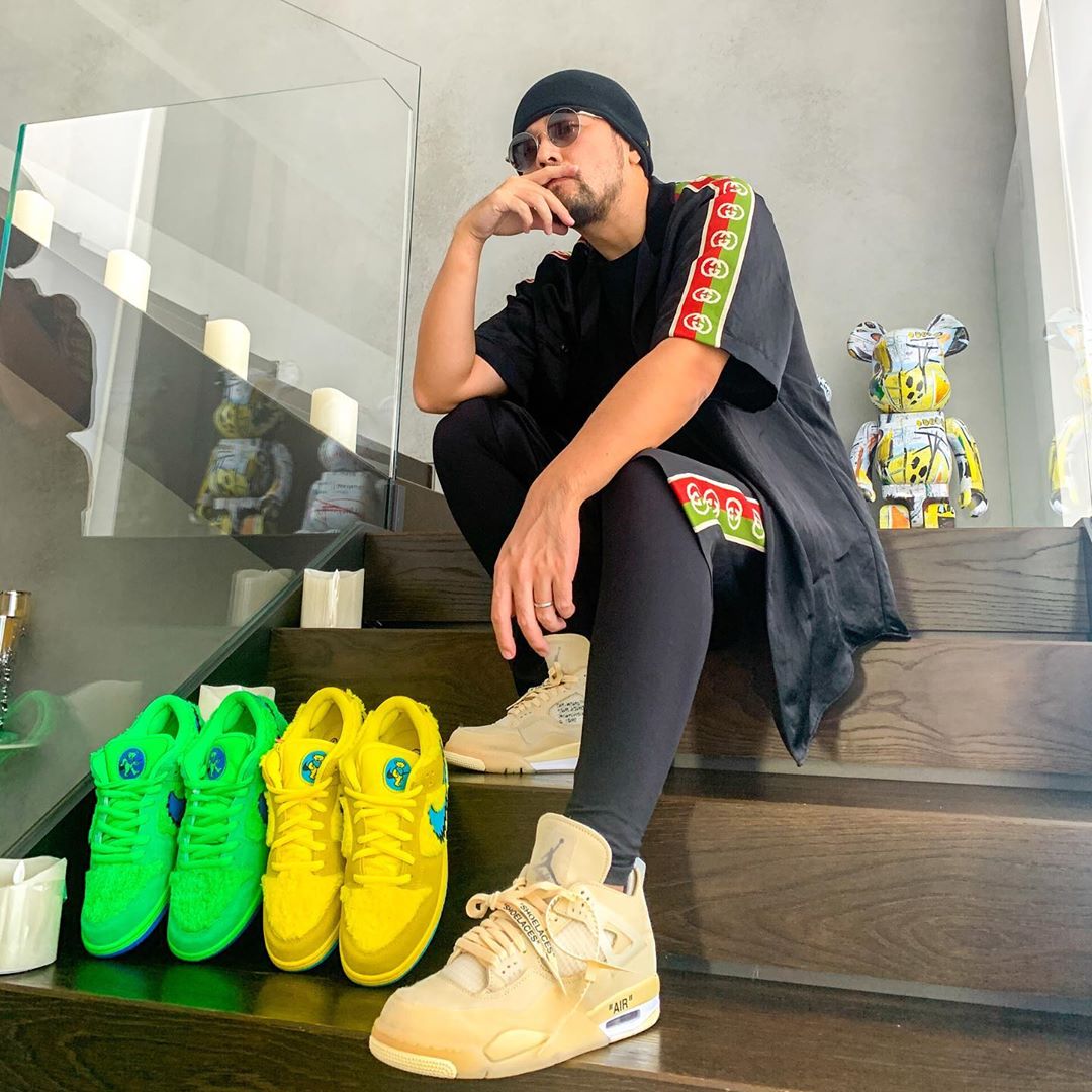周杰伦,Nike,OFF-WHITE 半小时狂赚 2000W!大半个娱乐圈看他直播晒鞋!明星鞋头我只服他! 周杰伦,Nike,OFF-WHITE 半小时狂赚 2000W!大半个娱乐圈看他直播晒鞋!明星鞋头我只服他!