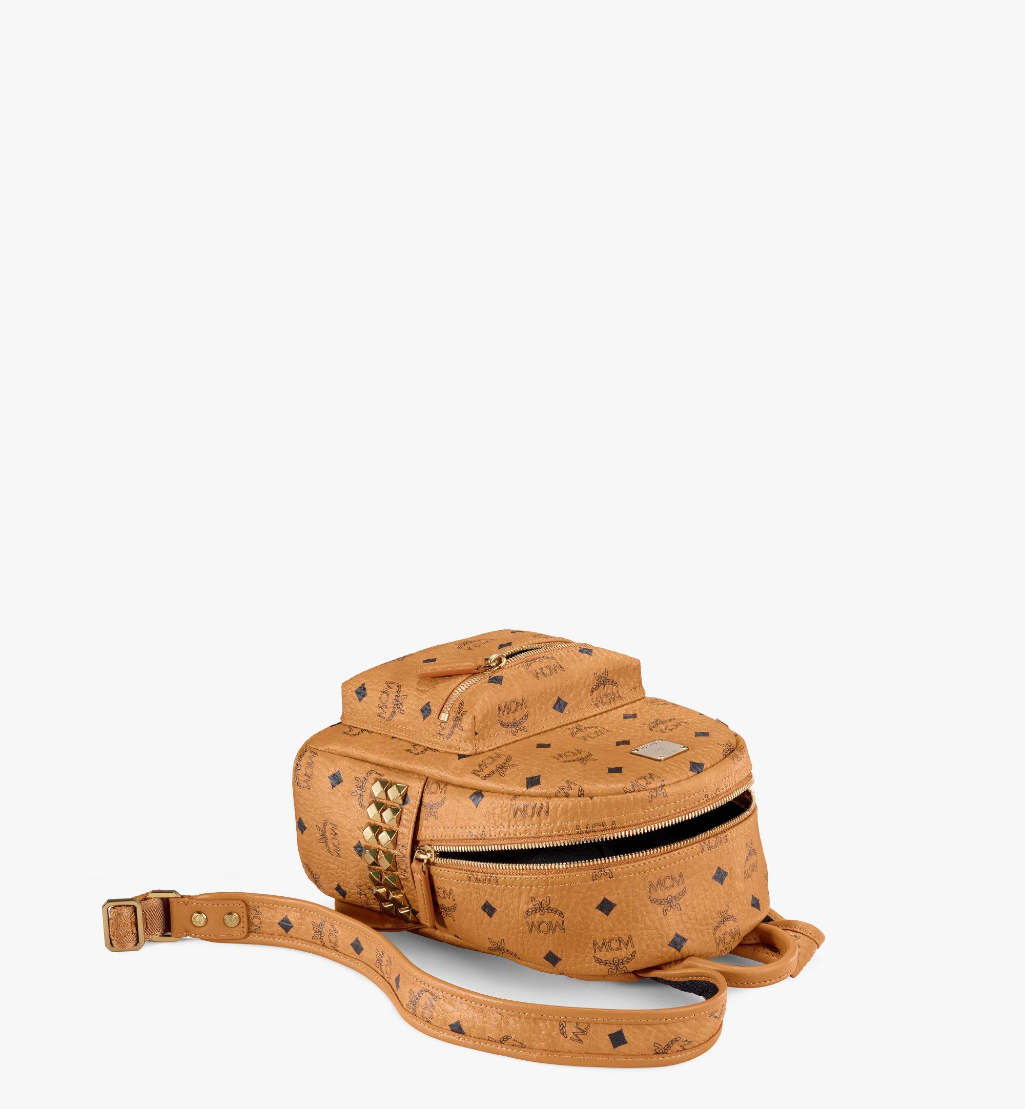 MCM 〈スターク〉サイドスタッズ付 ヴィセトス バックパック Cognac MMK6SVE41CO001 ほかの角度から見る 2