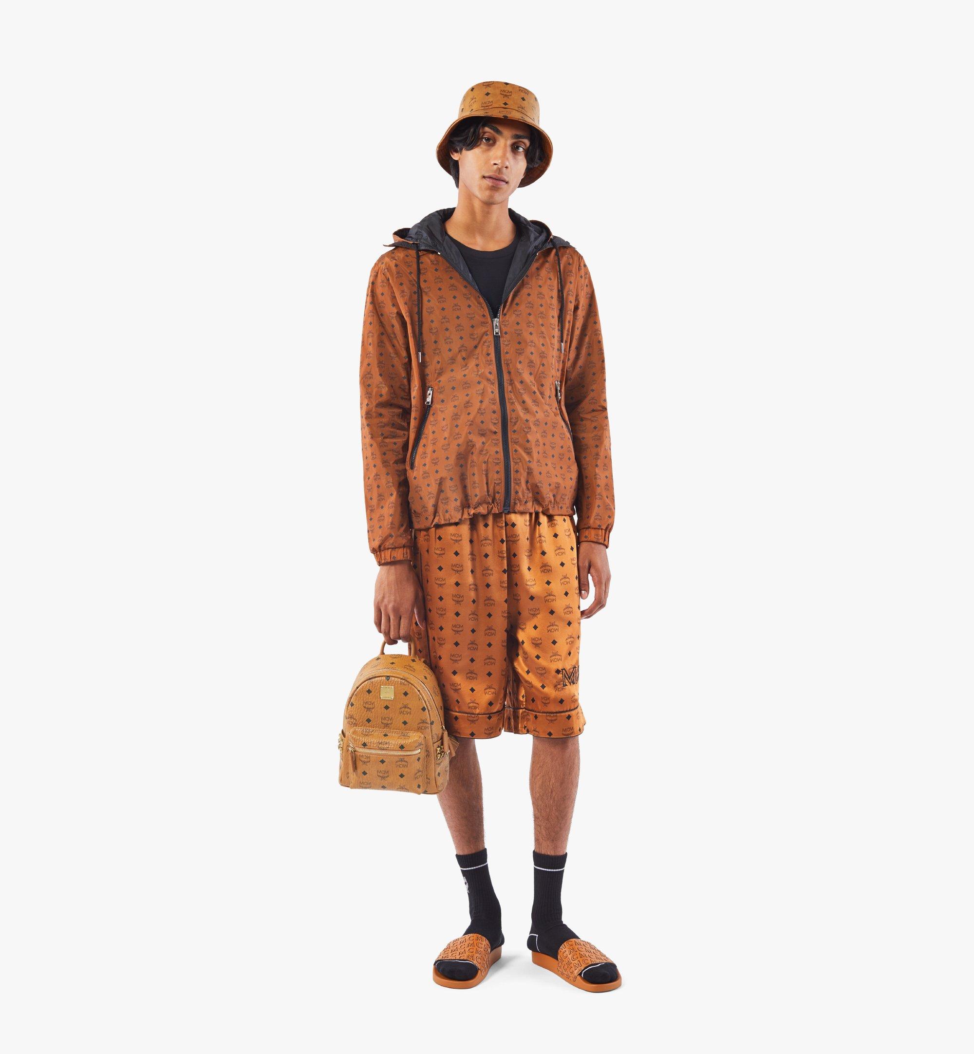 MCM 〈スターク〉サイドスタッズ付 ヴィセトス バックパック Cognac MMK6SVE41CO001 ほかの角度から見る 4