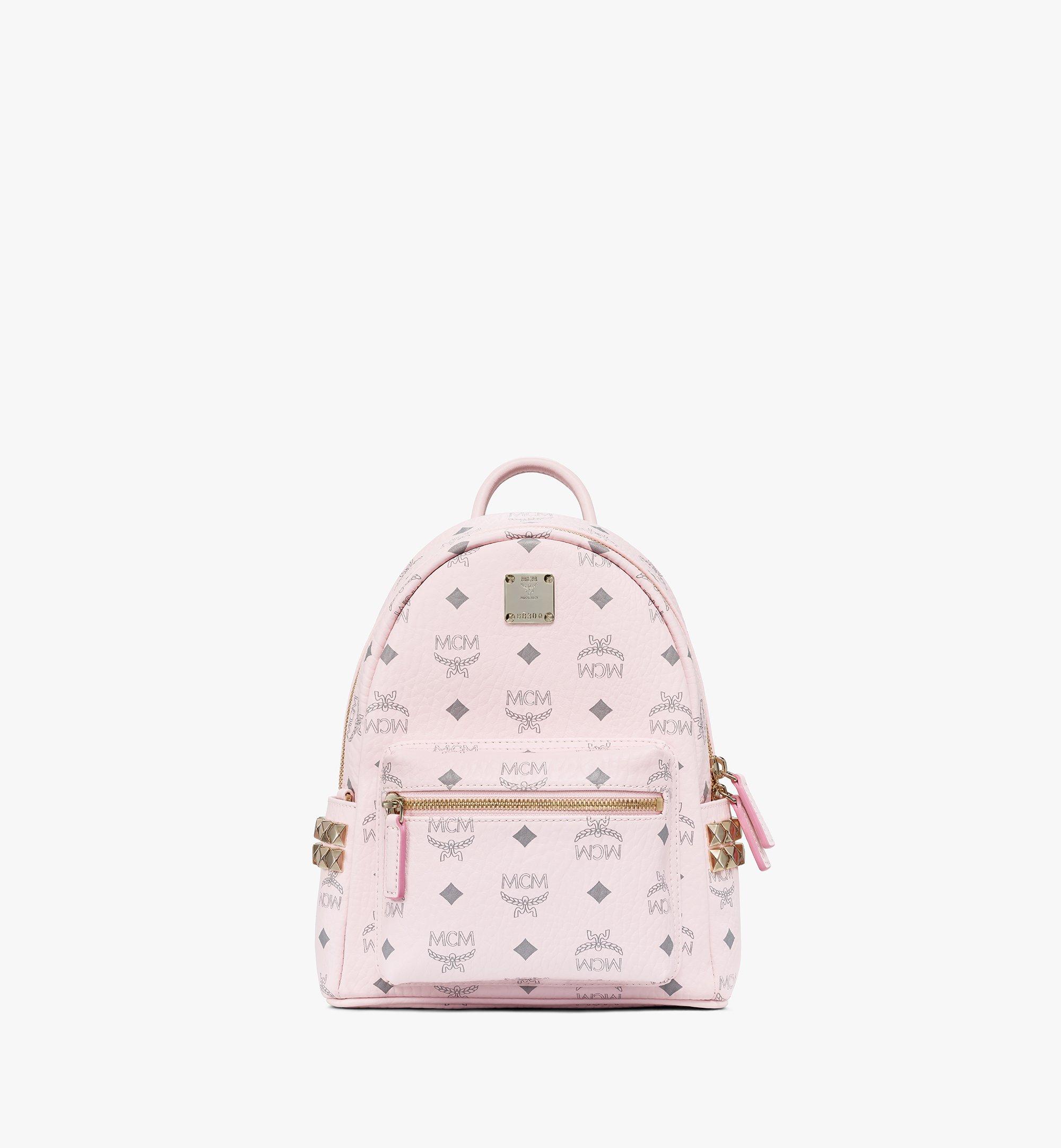 MCM 〈スターク〉 サイドスタッズ バックパック - ヴィセトス Pink MMKAAVE10QH001 ほかの角度から見る 1 MCM 〈スターク〉 サイドスタッズ バックパック - ヴィセトス Pink MMKAAVE10QH001 ほかの角度から見る 1