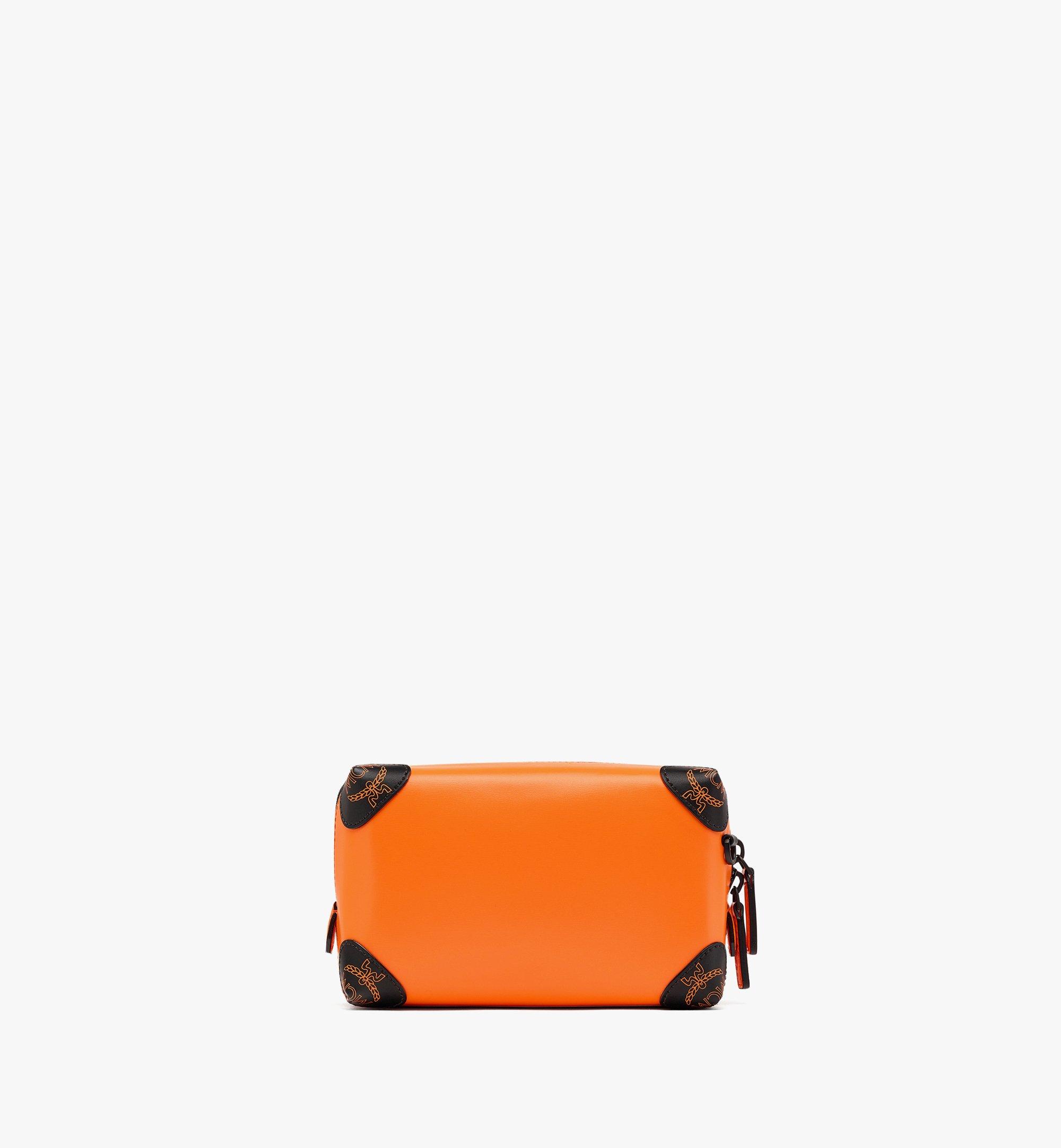 MCM 〈BERLIN〉ソフトクロスボディバッグ - スパニッシュレザー  Orange MMRBABF01O9001 ほかの角度から見る 3