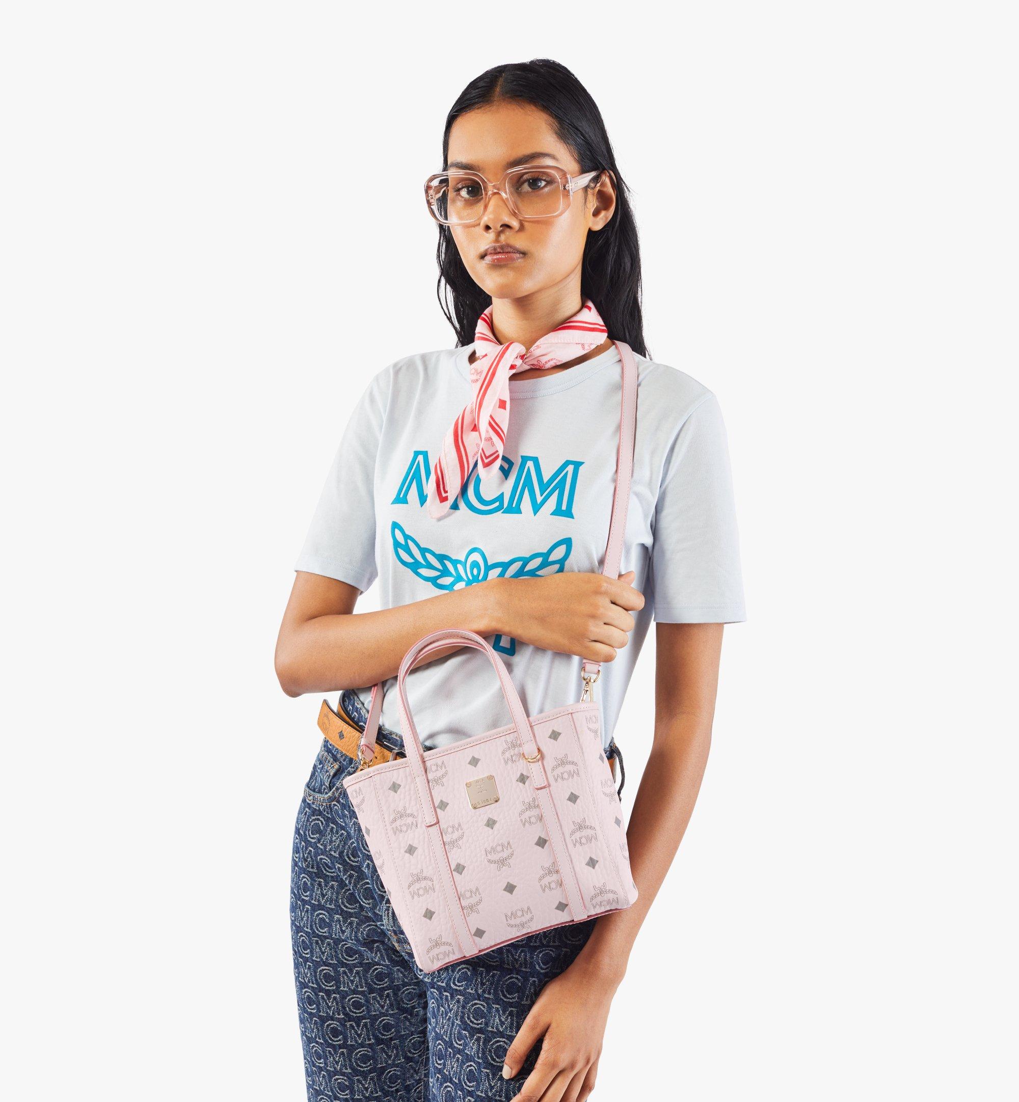 MCM 〈トニー〉ショッパーバッグ - ヴィセトス Pink MWPAATN04QH001 ほかの角度から見る 2
