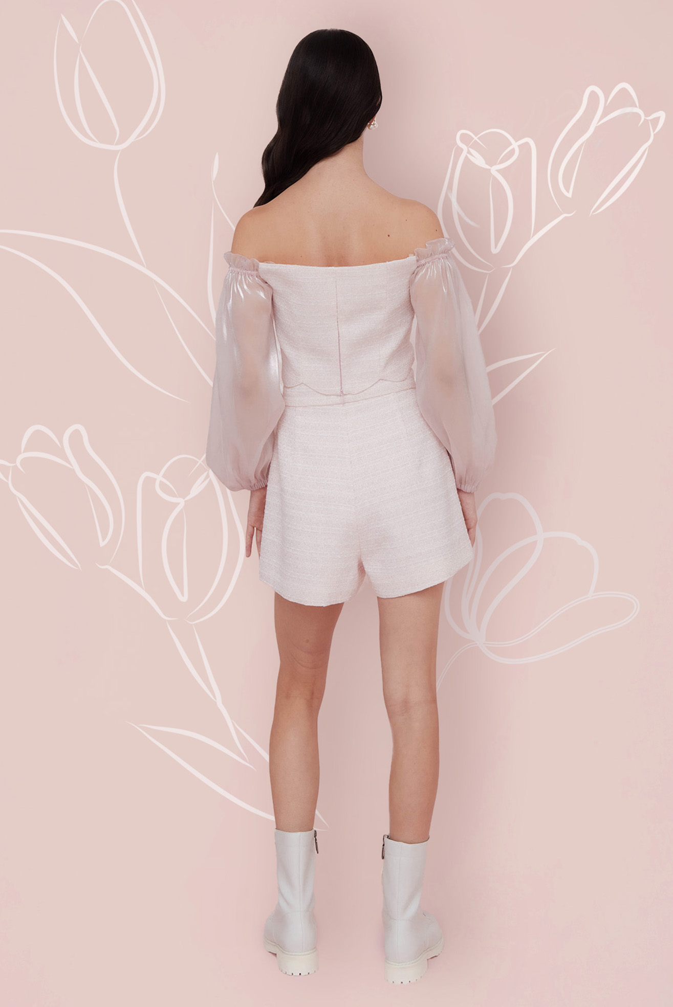 FRANKI PINK TWEED SHORTS