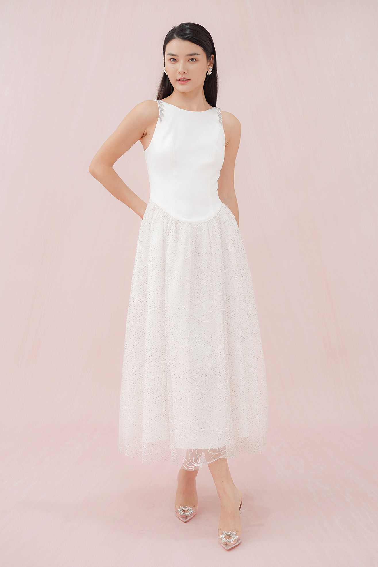 GISELLE DUSKY WHITE DRESS