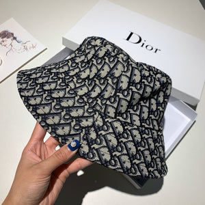 Dior（ディオール)フィッシャーマンズハット