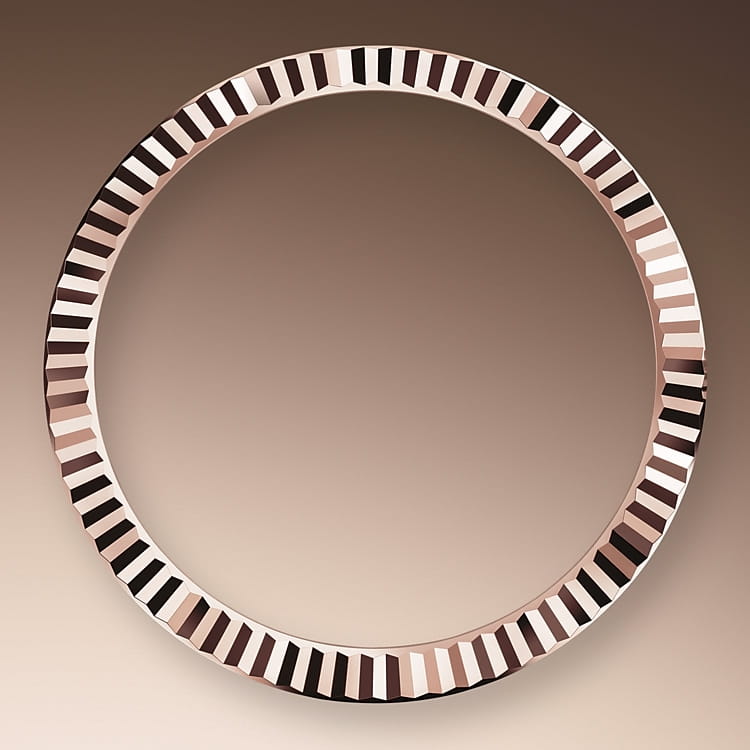 フルーテッドベゼル