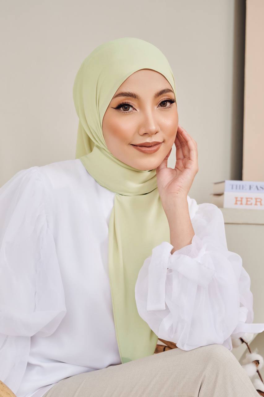 Gia Shawl