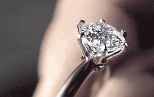 闪闪发光却不昂贵的莫桑钻谁不爱!不超百元满足你的新年仪式感!_手机新浪网