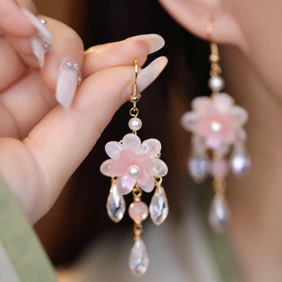 粉色花朵流蘇耳環