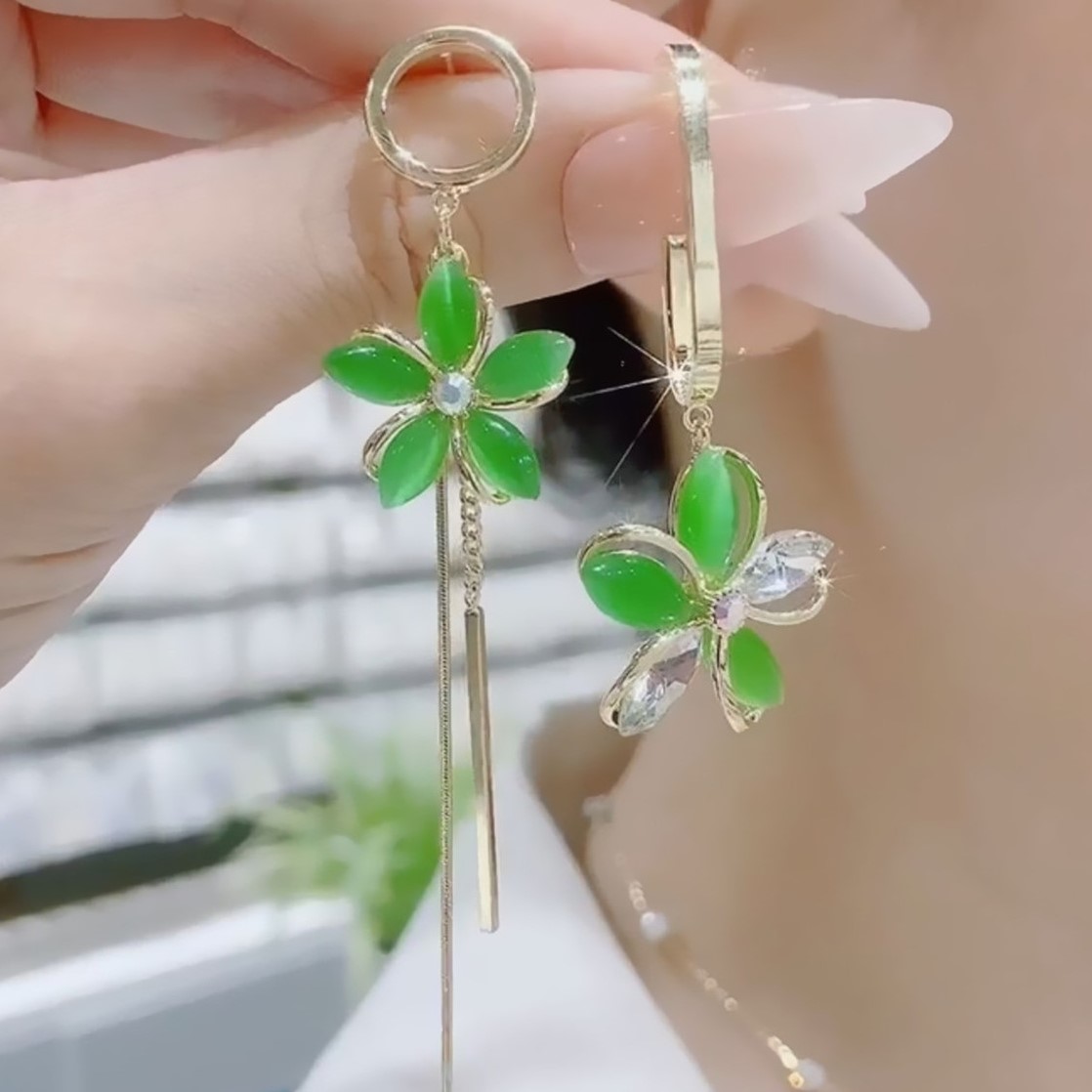貓眼石花瓣不對稱耳環-FANYIACC