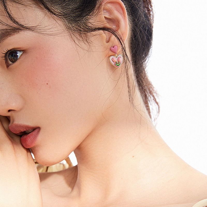 粉色愛心鬱金香花朵耳環