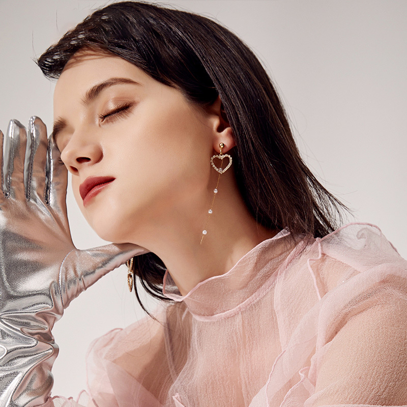 不對稱愛心•夾式耳環-FANYIACC