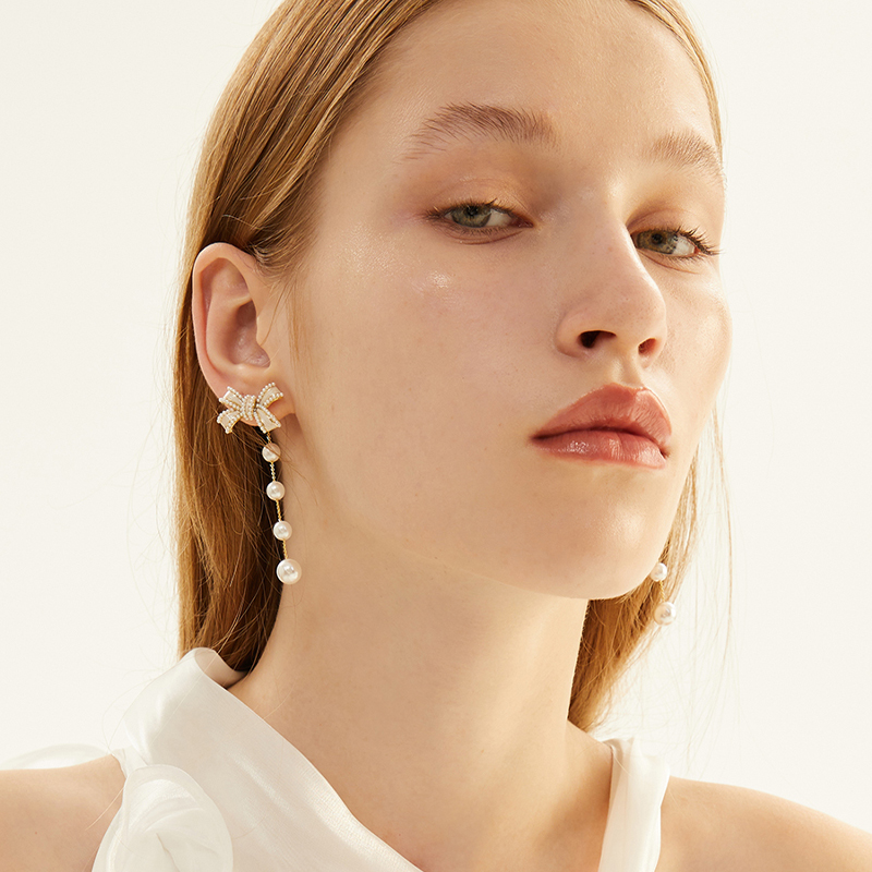 蝴蝶結珍珠耳環