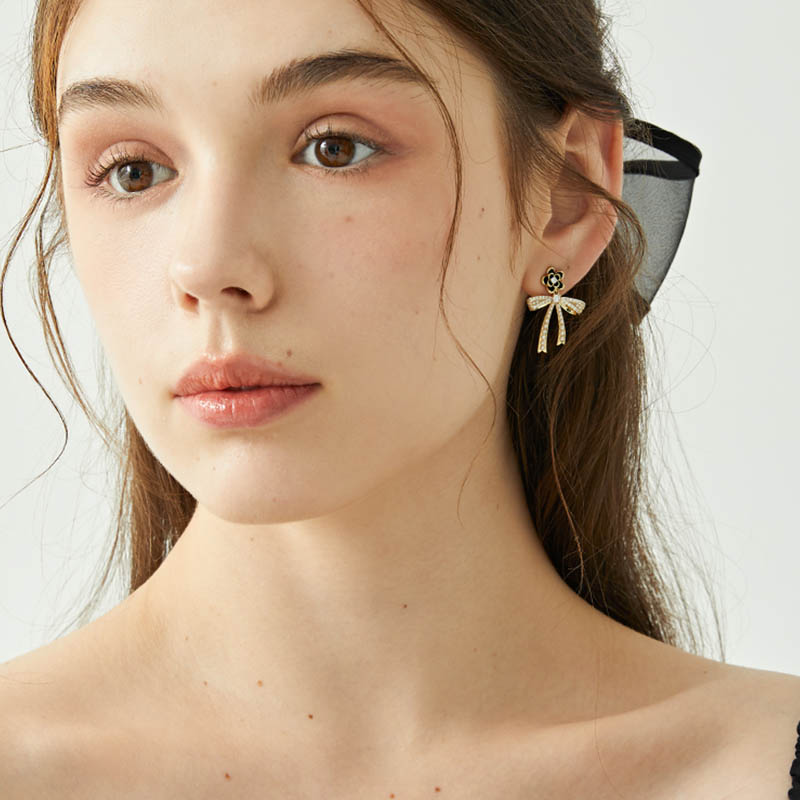 黑茶花蝴蝶結耳環-FANYIACC