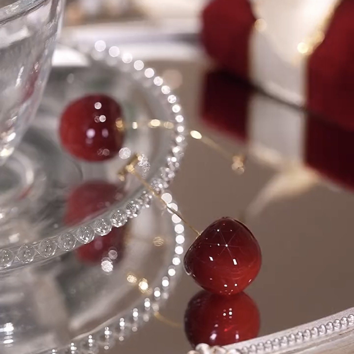 可可愛愛 大櫻桃耳環 -FANYIACC