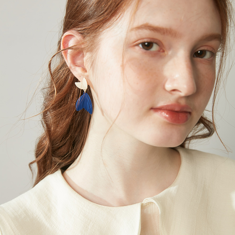不對稱魚尾耳環-FANYIACC