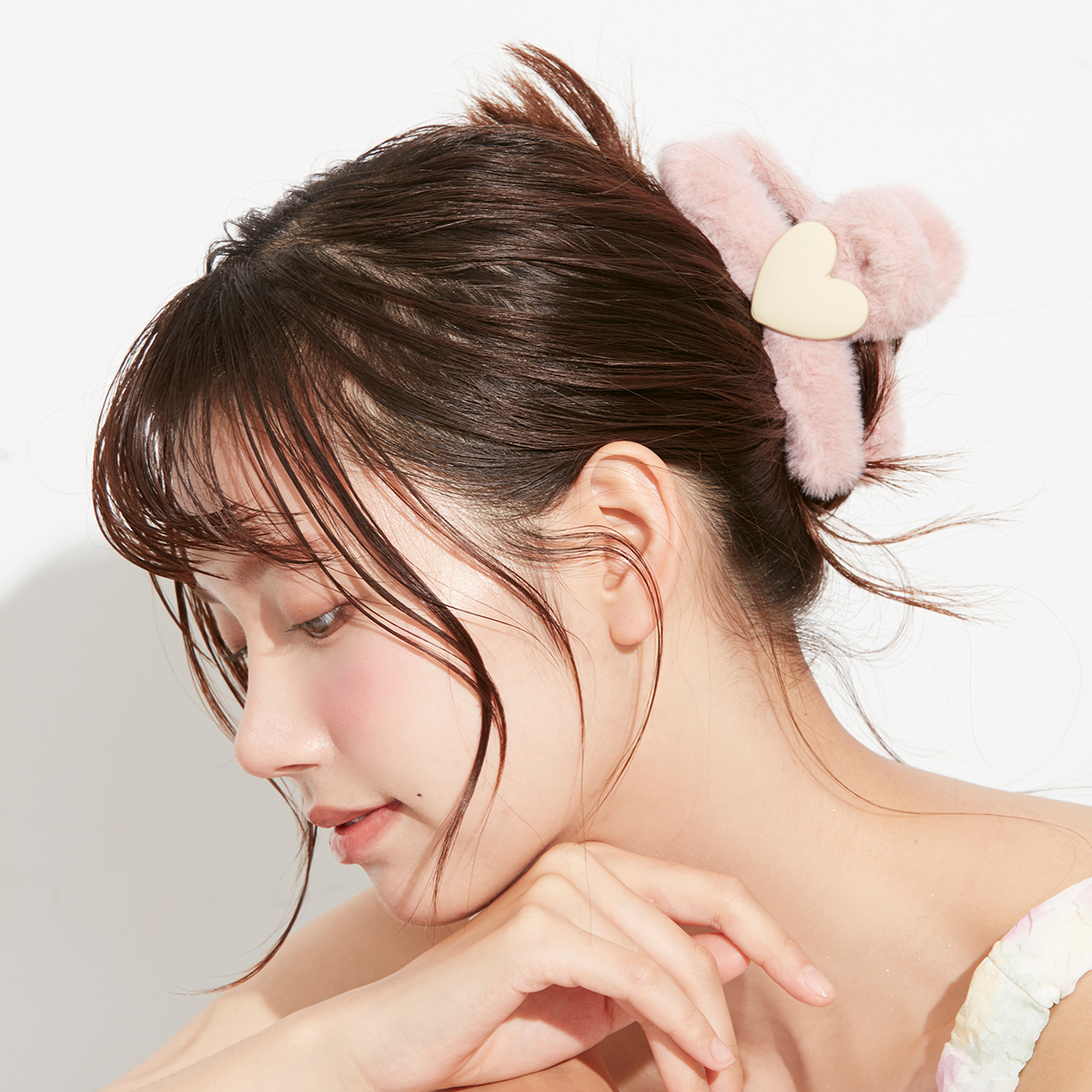 毛茸茸抓夾愛心髮夾-FANYIACC