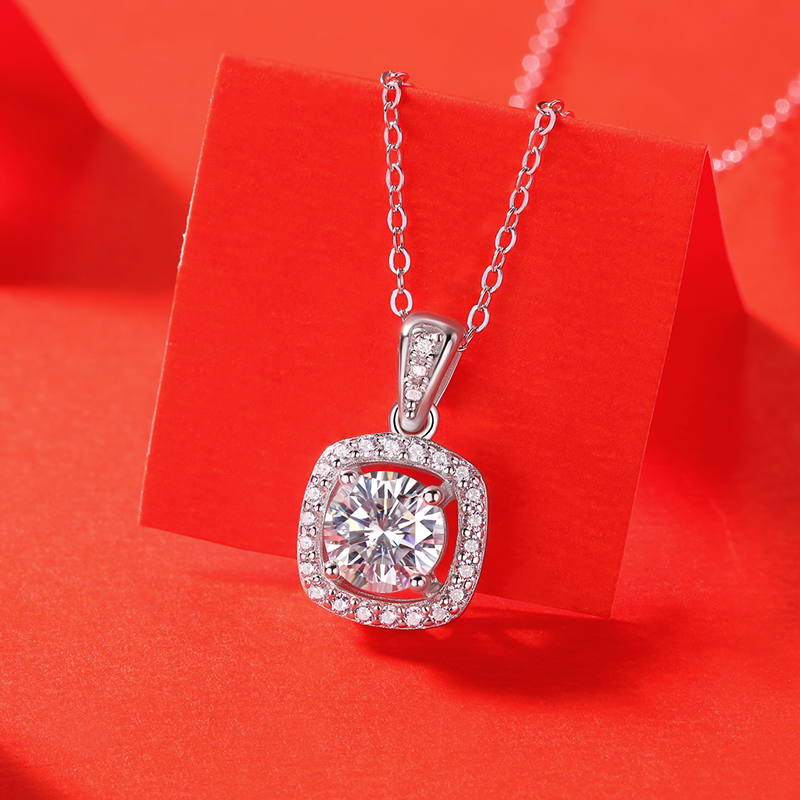 星遇方包 | 一克拉莫桑鑽項錬