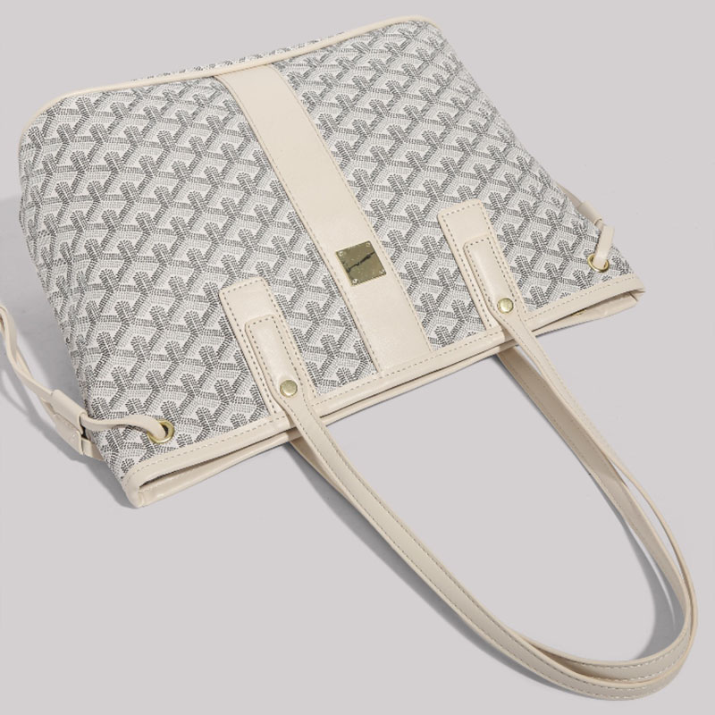 日式百搭 大容量通勤包包