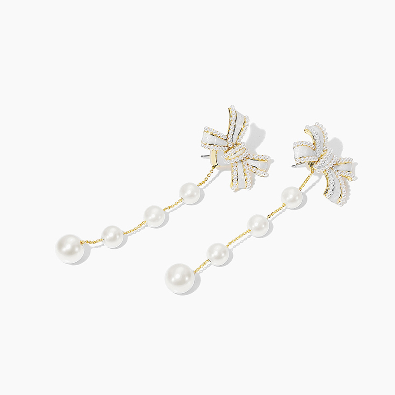 蝴蝶結珍珠耳環