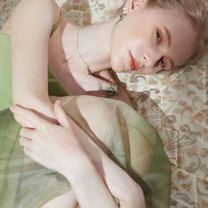 不對稱梔子花耳環-FANYIACC