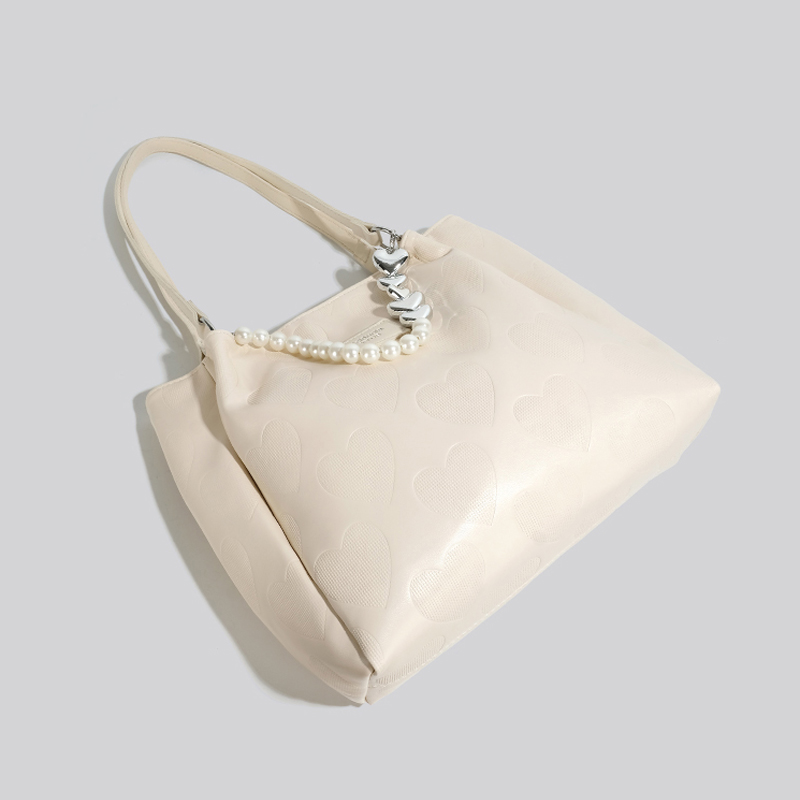 純色牛皮 愛心珍珠托特包   側面展示