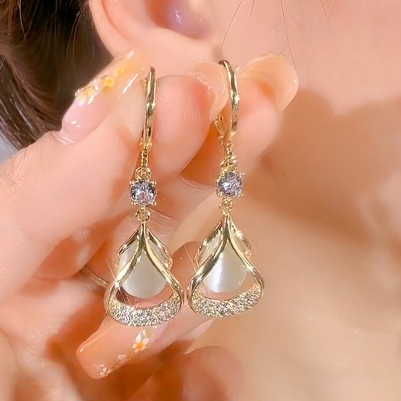 貓眼石閃鑽耳環