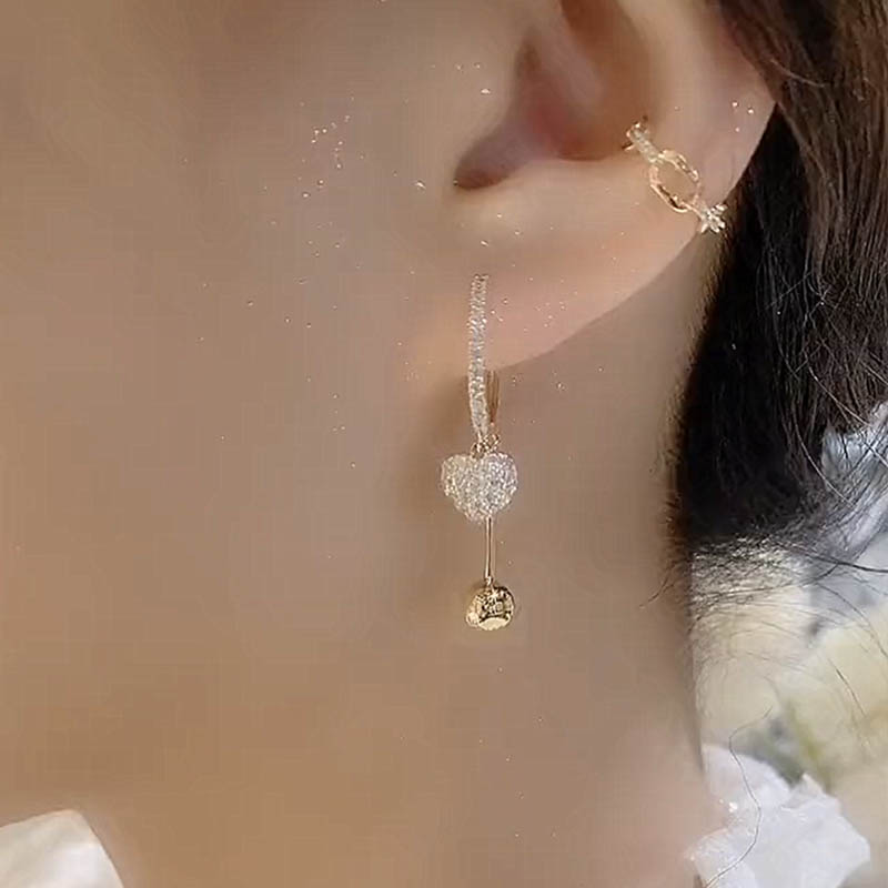輕奢滿鑽愛心耳環-FANYIACC