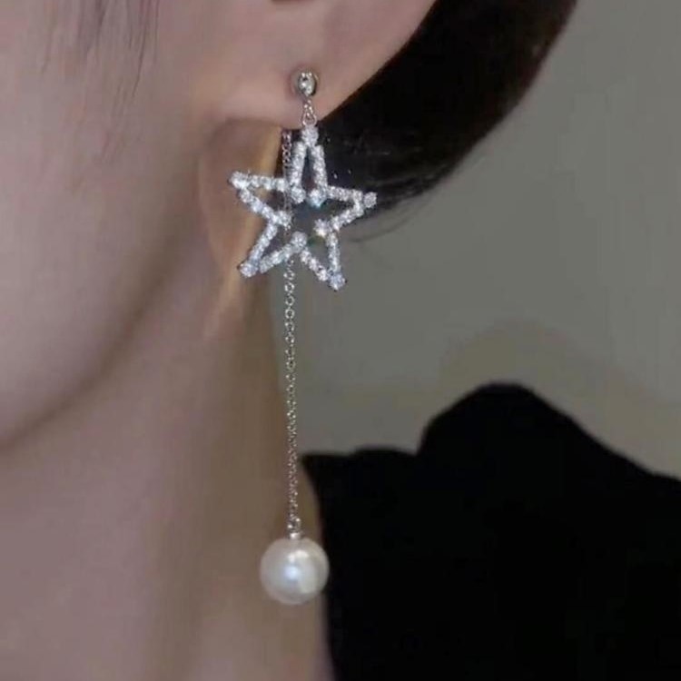 滿鑽鏤空五角星珍珠六五耳環