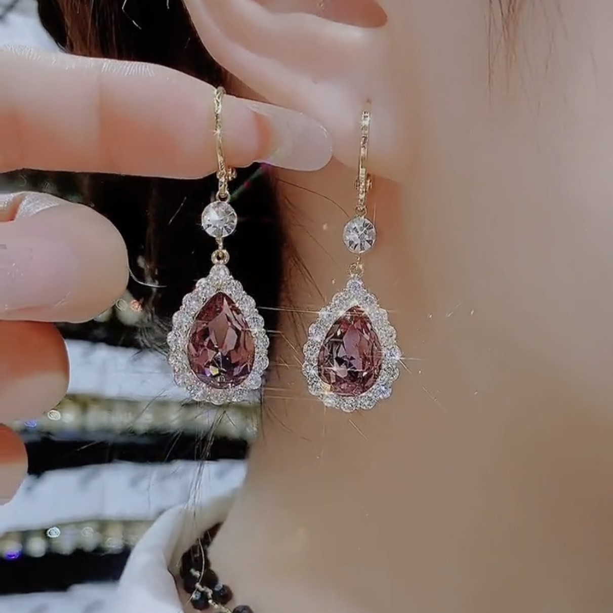 紫色水晶水滴耳環-FANYIACC