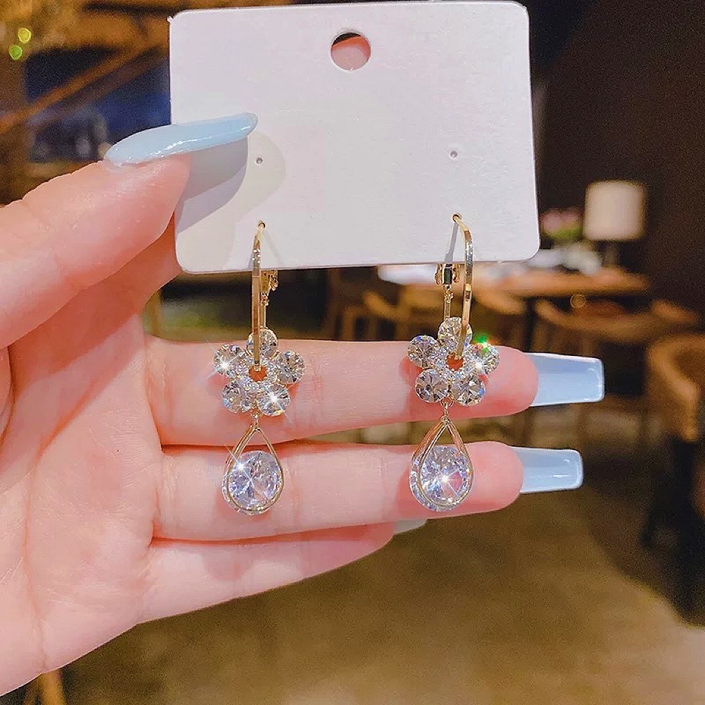 時尚花朵水晶耳環 -FANYIACC