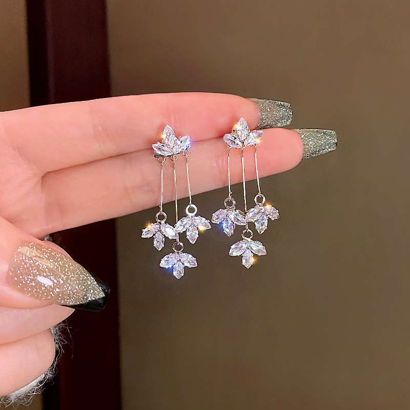 閃鑽葉子耳環-FANYIACC