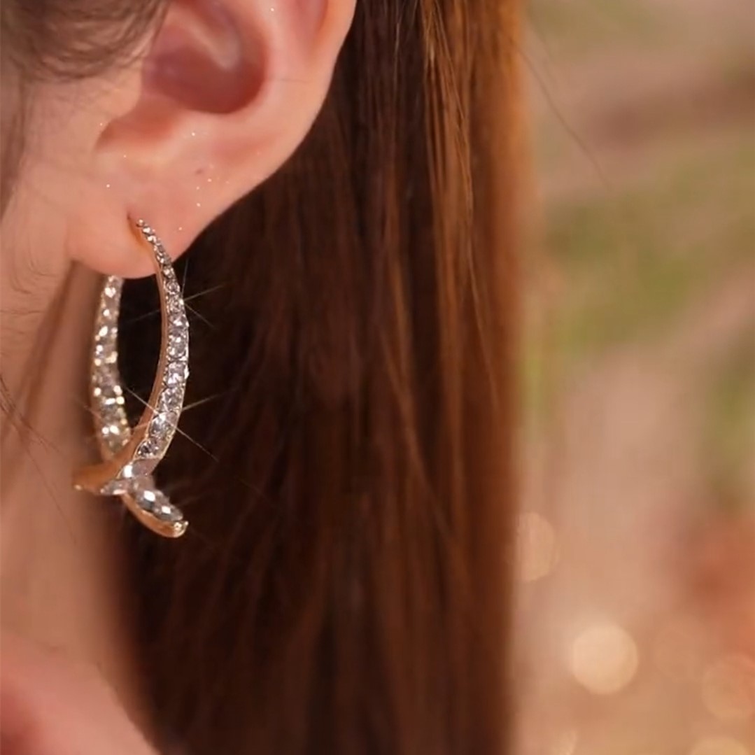 滿鑽前後款交叉魚尾耳環-FANYIACC