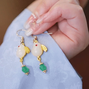 復古萌兔氣質耳環 【有耳洞/無耳洞款】  -FANYIACC