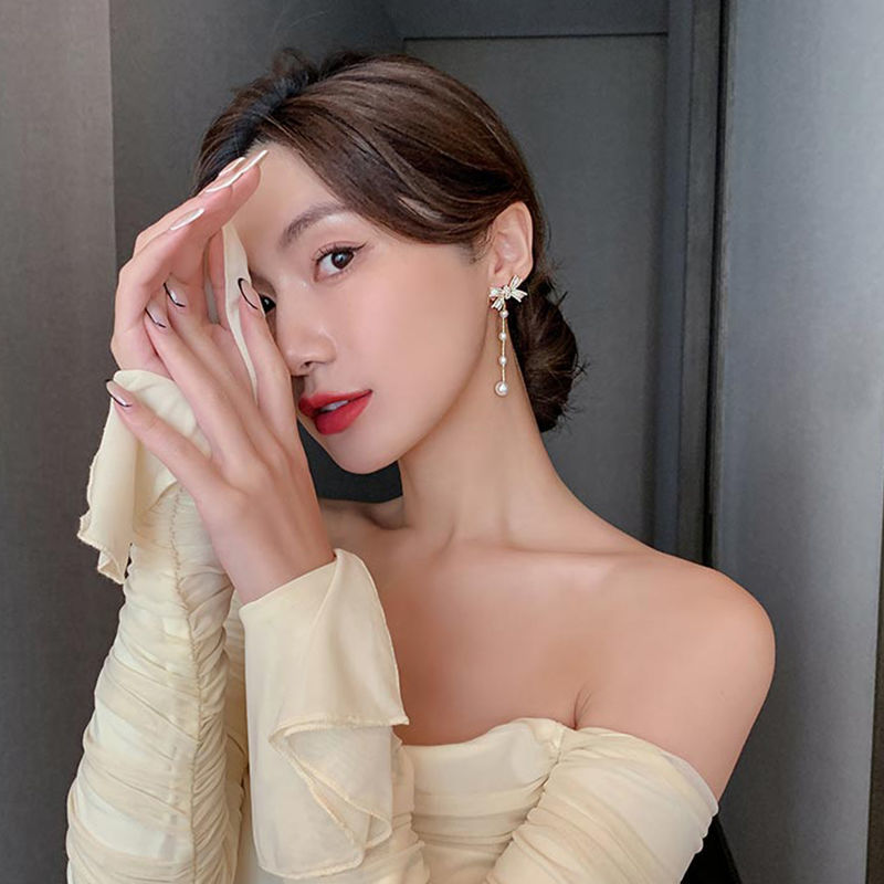 珍珠蝴蝶結流蘇耳環  -FANYIACC