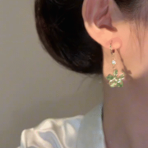 星辰之歌 |綠色貓眼石耳環