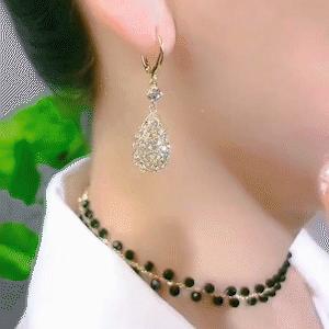 精緻水滴款滿鑽耳環   -FANYIACC