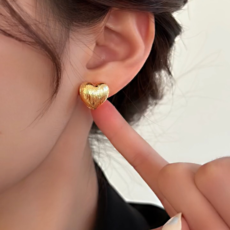 個性不對稱愛心耳環-FANYIACC