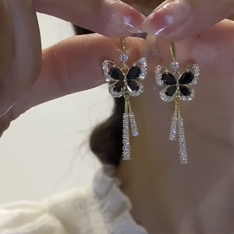 法式精緻蝴蝶鑲鑽水晶耳環