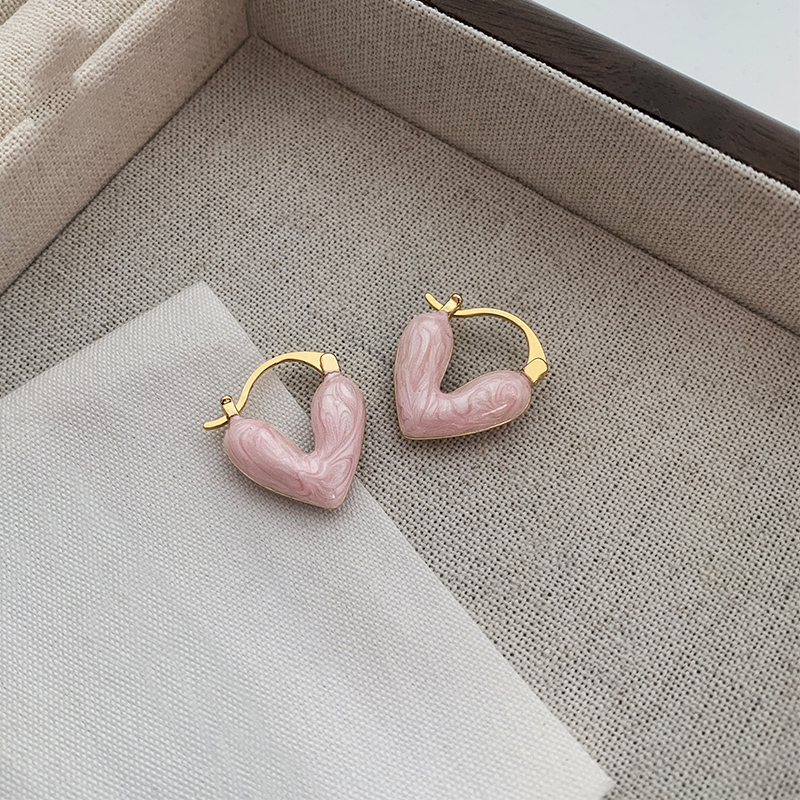 奶油愛心耳環-FANYIACC