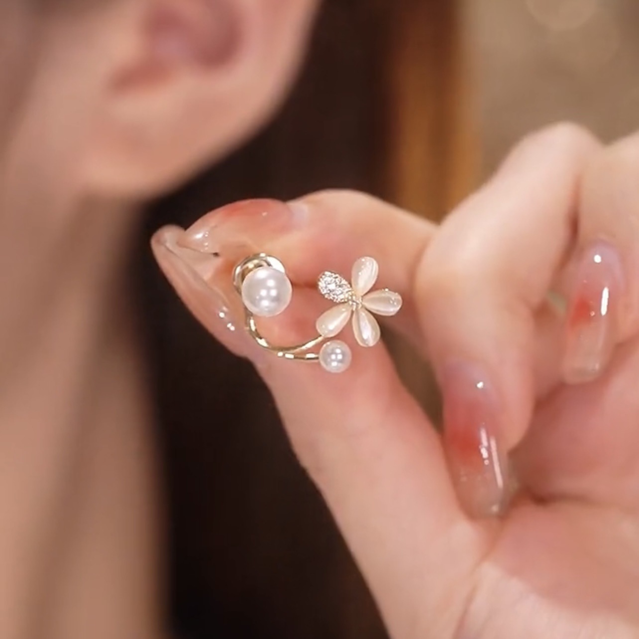 貓眼石設計感花朵耳環-FANYIACC